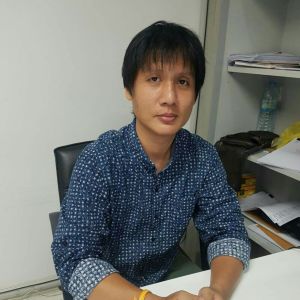 สุรพจน์ **********