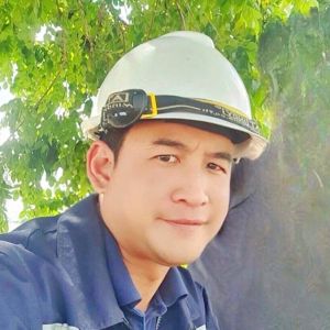 นาย สุเทพ สีห์สุริยา